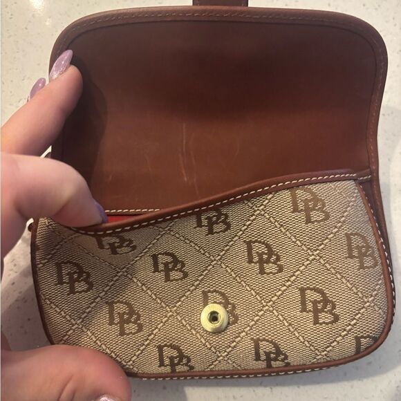 Vintage Dooney & Bourke Brown wristlet - Picture 3 of 6